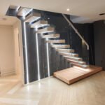 S253 Cantilever OAK Stairs